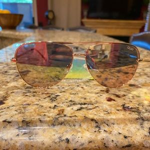 QUAY - High key Sunglasses (Polarized)